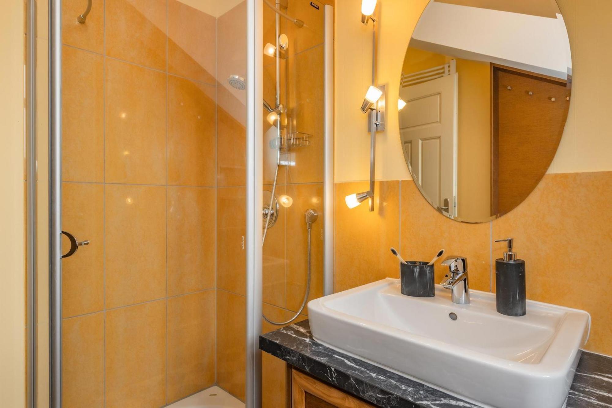 Villa Bella Wohnung 6 ゼーバート・ヘリングスドルフ エクステリア 写真